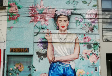 Meksikolaistaiteilija Frida Kahlon potretti on yksi Buenos Airesin ikonisimmista katutaideteoksista