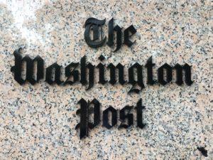 The Washington Postin toimitus Washington D.C:ssä sijaitsee K Streetillä