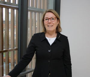 Katharina Bäckman är ambassadsekreterare vid Finlands ambassad i Stockholm.